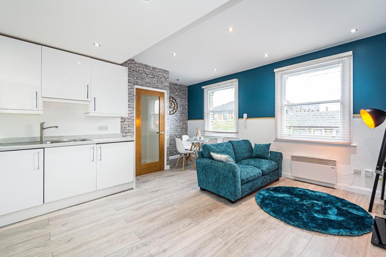 Cozy And Charming Flat: Minutes From Everything! Londen Buitenkant foto