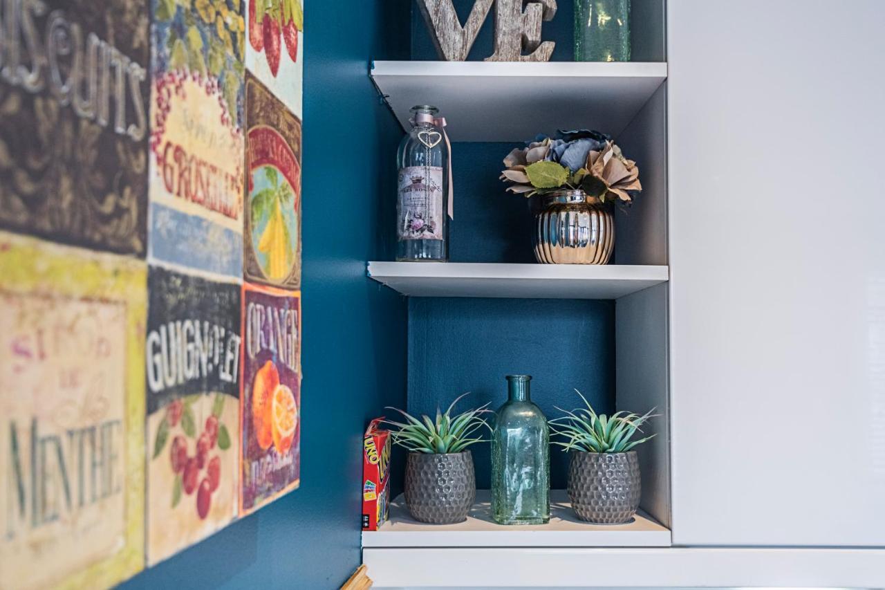 Cozy And Charming Flat: Minutes From Everything! Londen Buitenkant foto