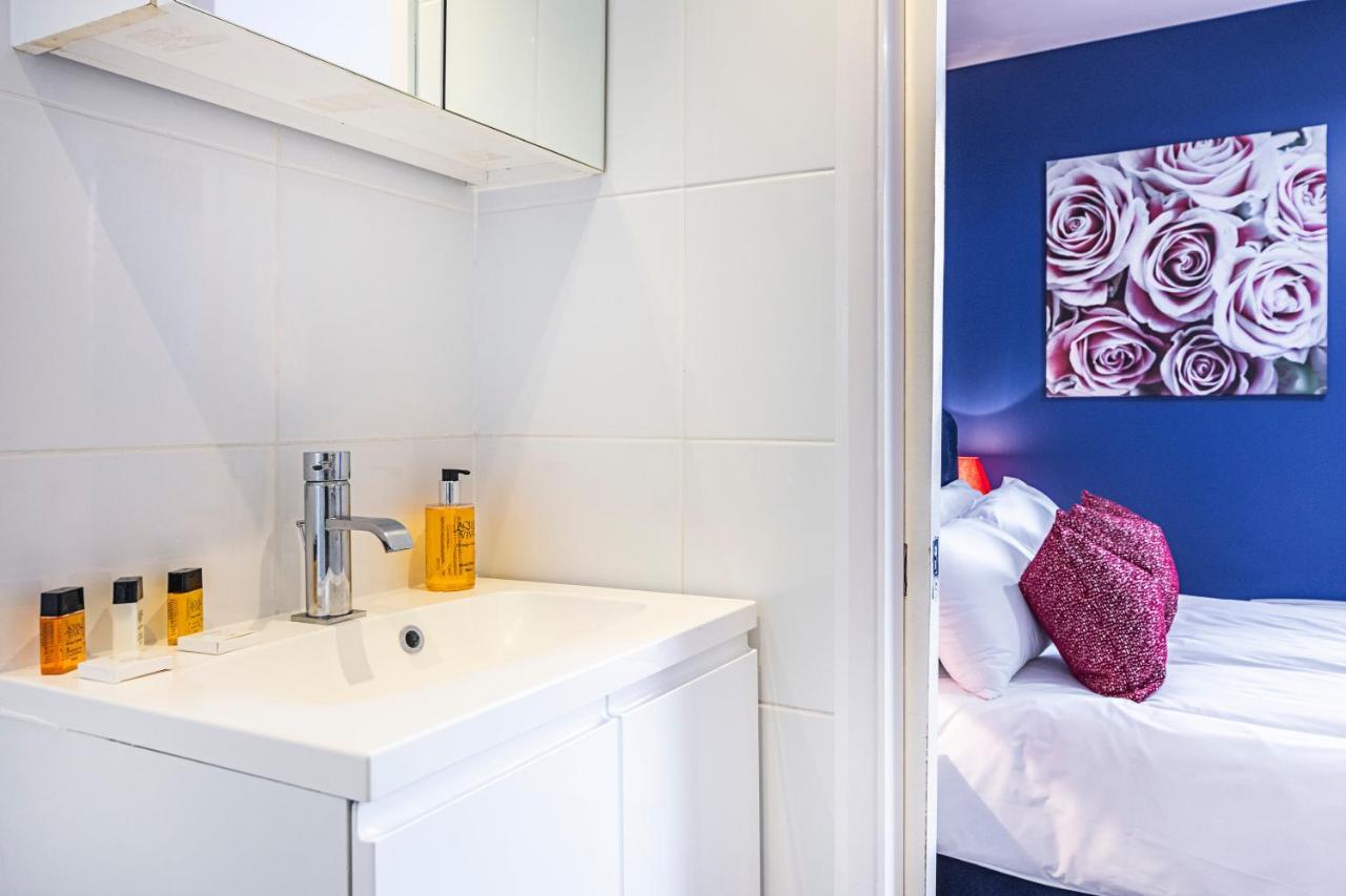 Cozy And Charming Flat: Minutes From Everything! Londen Buitenkant foto